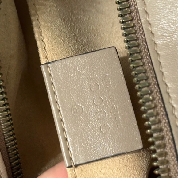 Gucci Marmont Crossbody - Picture 8 of 10